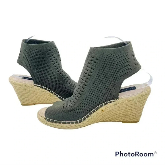 Steven by Steve Madden Evers Green Fabric Espadrille Wedges - Picture 3 of 6